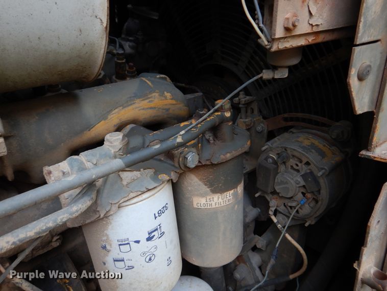 image for item DH8050 1988 Fiat-Allis 14C  dozer