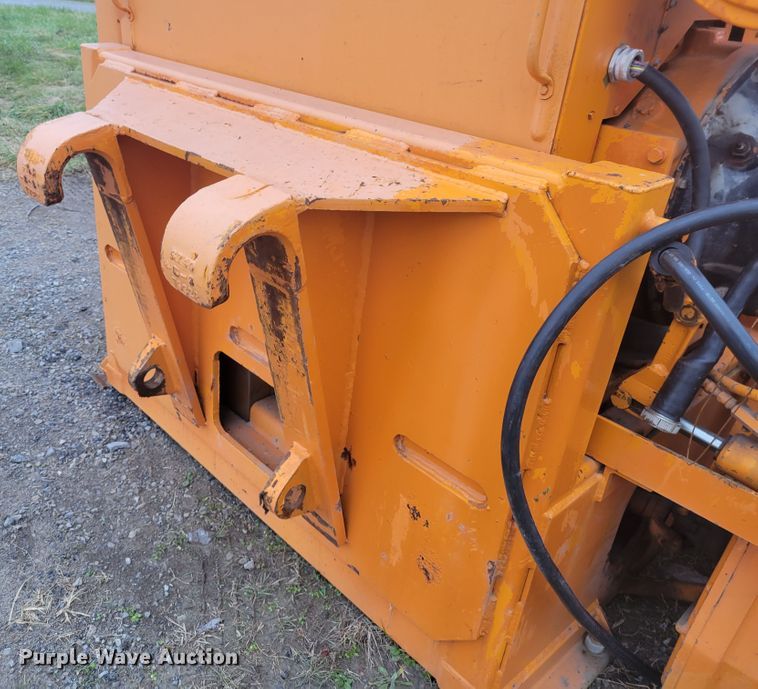 image for item DI1159 Snogo MP-3D  snow blower