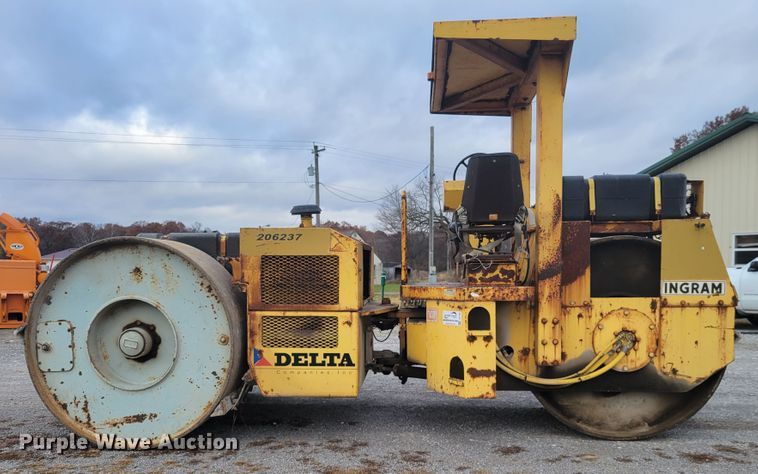 image for item DI1160 Ingram 10-15TON  double drum roller