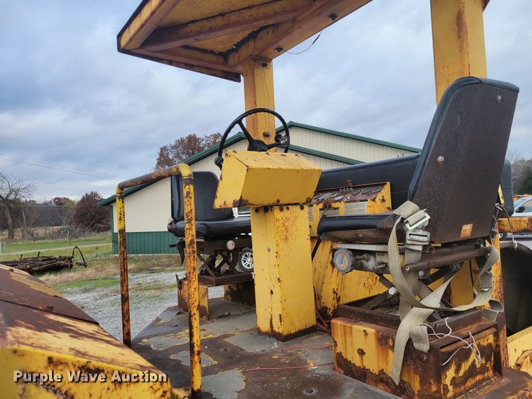 image for item DI1160 Ingram 10-15TON  double drum roller