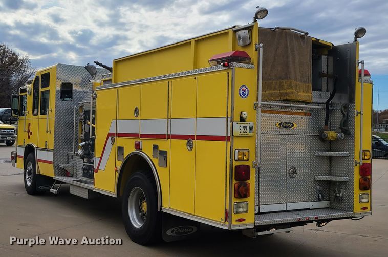 image for item DJ1517 1999 Pierce  fire truck