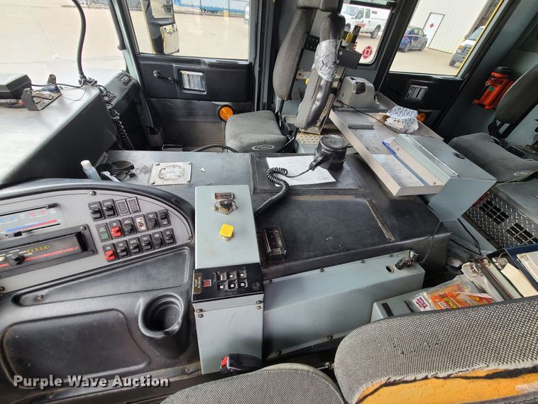 image for item DJ1517 1999 Pierce  fire truck