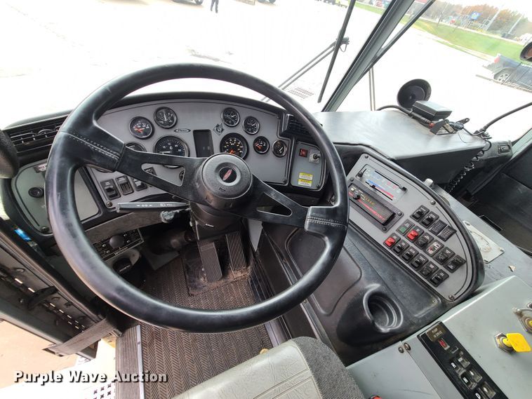 image for item DJ1517 1999 Pierce  fire truck