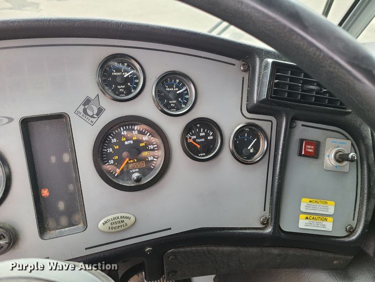 image for item DJ1517 1999 Pierce  fire truck