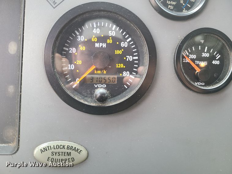 image for item DJ1517 1999 Pierce  fire truck