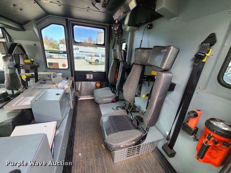 image for item DJ1517 1999 Pierce  fire truck