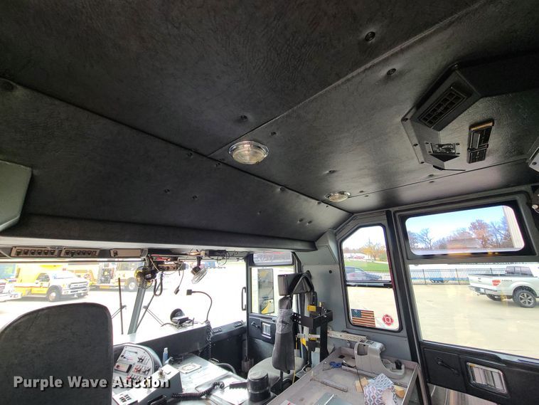 image for item DJ1517 1999 Pierce  fire truck