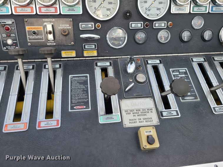 image for item DJ1517 1999 Pierce  fire truck