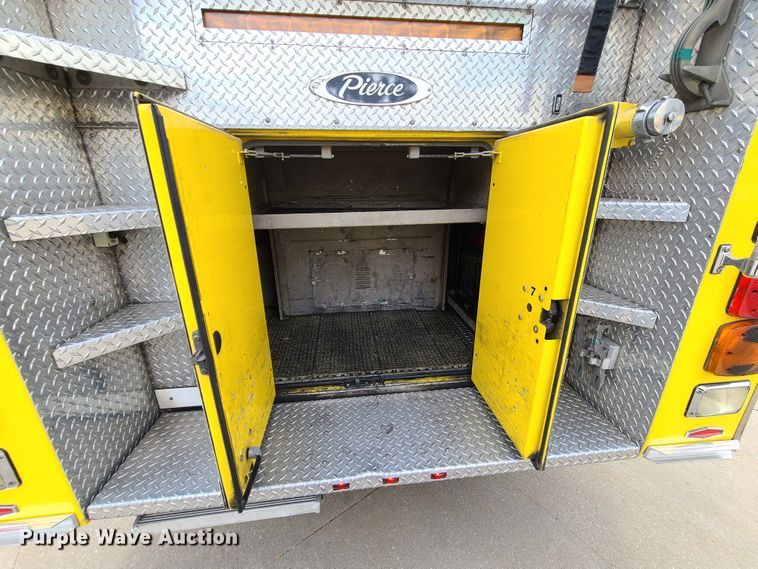 image for item DJ1517 1999 Pierce  fire truck