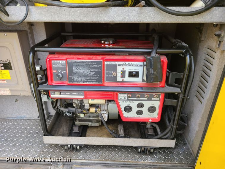 image for item DJ1517 1999 Pierce  fire truck