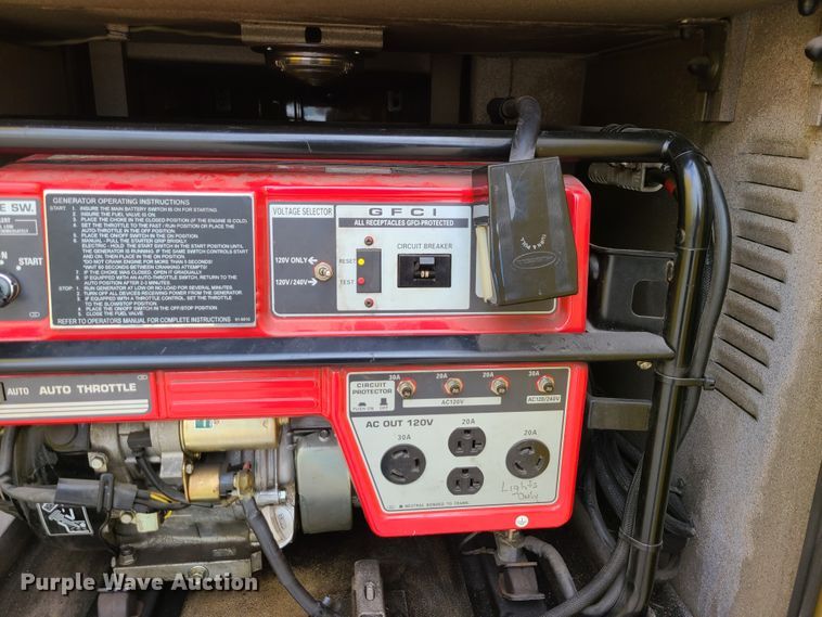 image for item DJ1517 1999 Pierce  fire truck