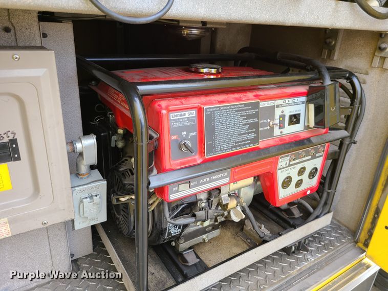 image for item DJ1517 1999 Pierce  fire truck