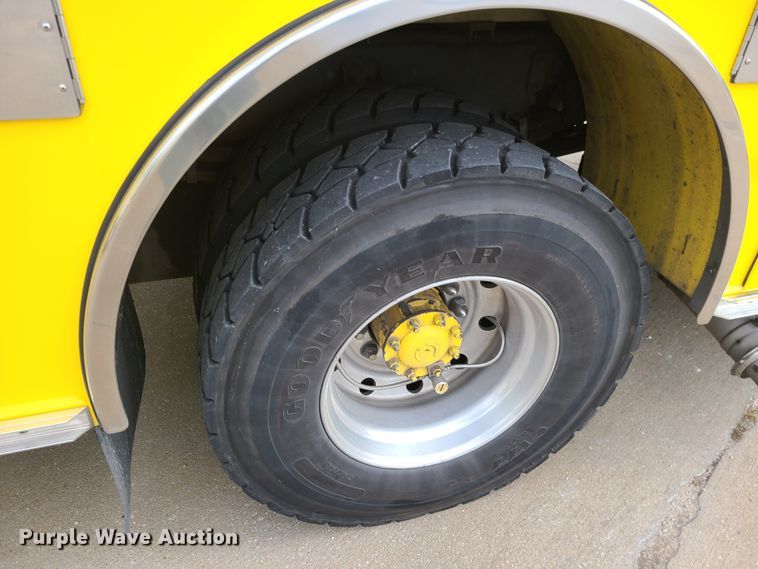 image for item DJ1517 1999 Pierce  fire truck