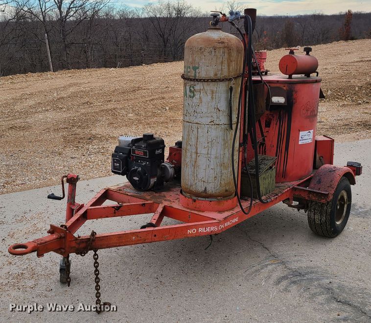 image for item DJ1586 Crafco EZ Pour 50  melter applicator