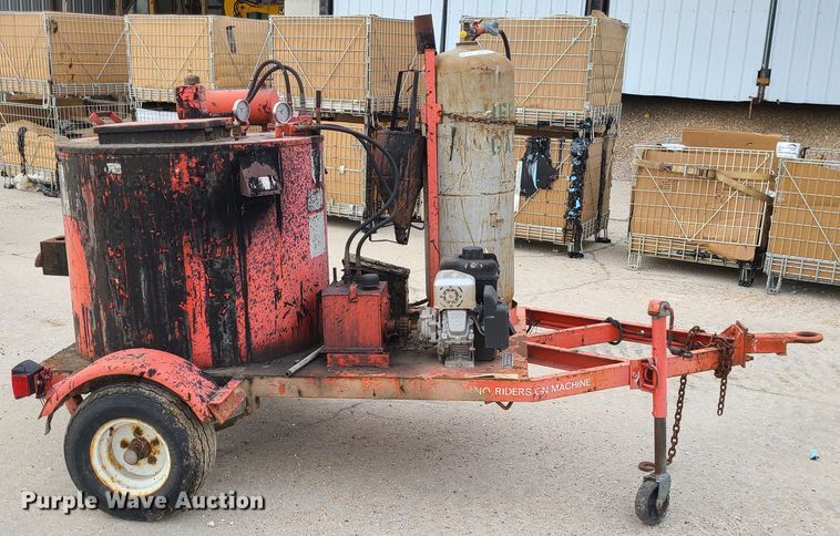 image for item DJ1586 Crafco EZ Pour 50  melter applicator