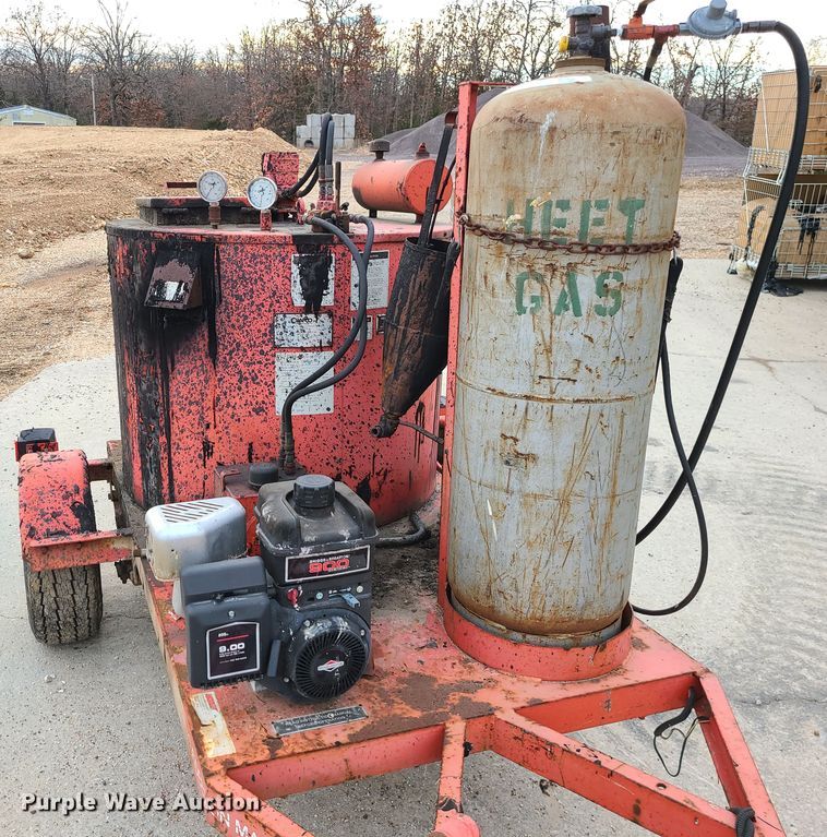 image for item DJ1586 Crafco EZ Pour 50  melter applicator