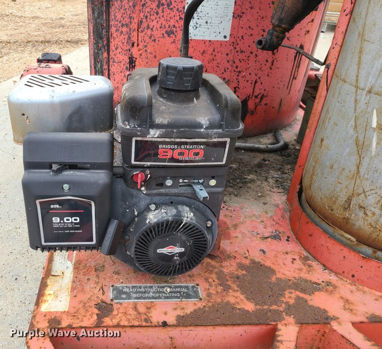 image for item DJ1586 Crafco EZ Pour 50  melter applicator