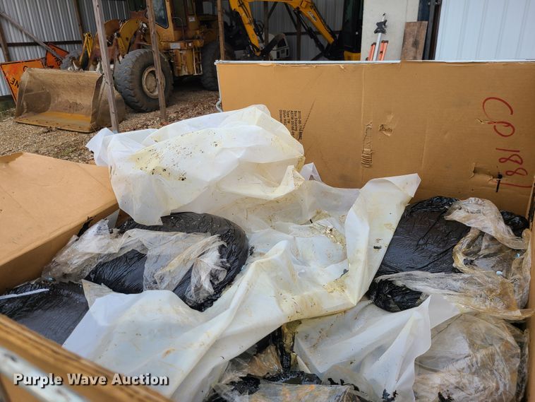 image for item DJ1586 Crafco EZ Pour 50  melter applicator