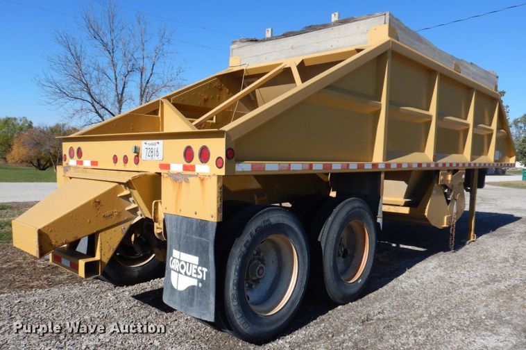 image for item DK1363 2009 Corn Belt S-3002  bottom dump trailer
