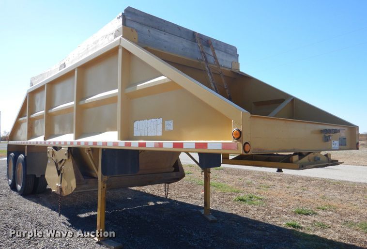 image for item DK1363 2009 Corn Belt S-3002  bottom dump trailer