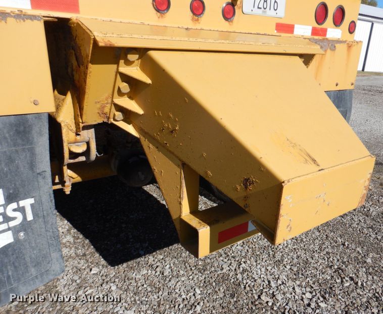 image for item DK1363 2009 Corn Belt S-3002  bottom dump trailer