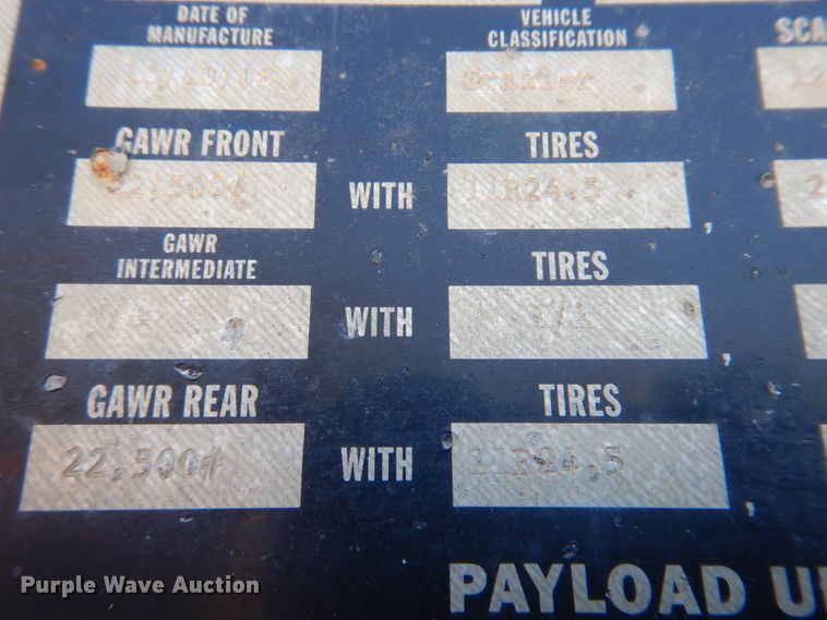 image for item DK1363 2009 Corn Belt S-3002  bottom dump trailer