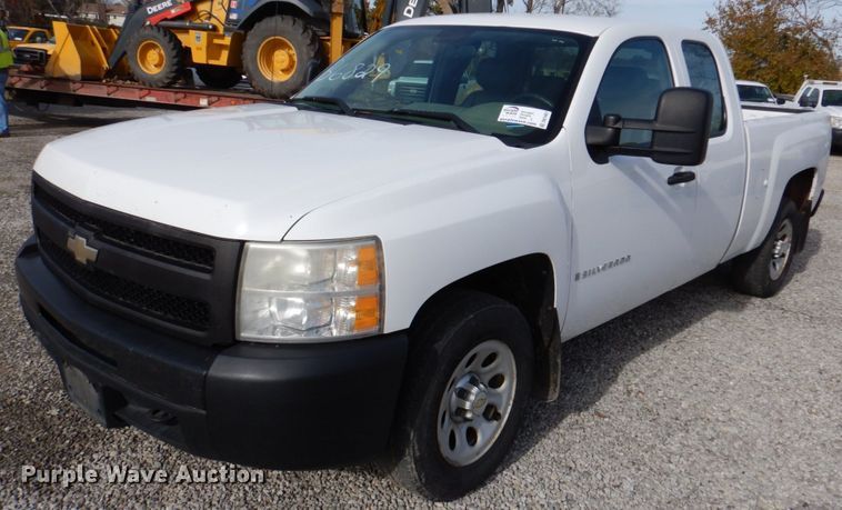 image for item DK1401 2009 Chevrolet Silverado 1500  Ext. Cab pickup truck