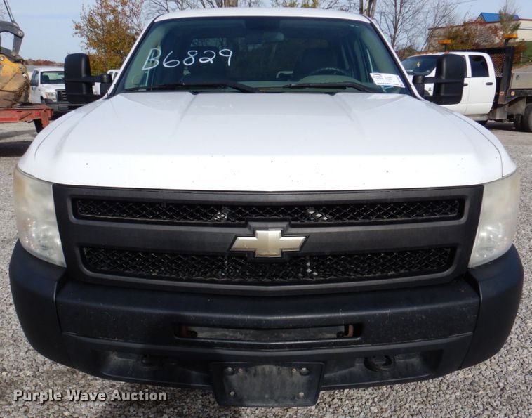 image for item DK1401 2009 Chevrolet Silverado 1500  Ext. Cab pickup truck