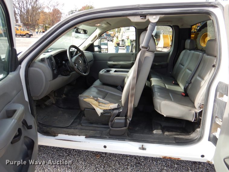 image for item DK1401 2009 Chevrolet Silverado 1500  Ext. Cab pickup truck