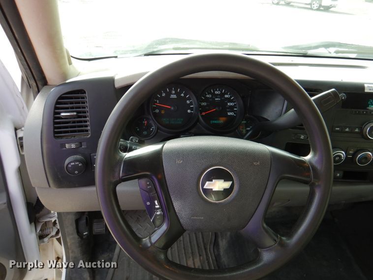 image for item DK1401 2009 Chevrolet Silverado 1500  Ext. Cab pickup truck