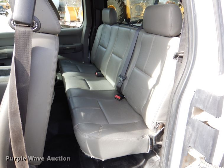 image for item DK1401 2009 Chevrolet Silverado 1500  Ext. Cab pickup truck