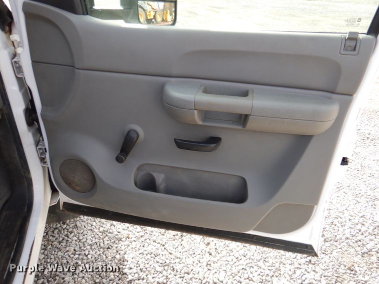 image for item DK1401 2009 Chevrolet Silverado 1500  Ext. Cab pickup truck