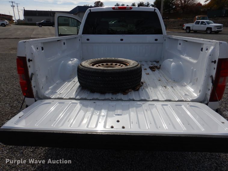 image for item DK1401 2009 Chevrolet Silverado 1500  Ext. Cab pickup truck