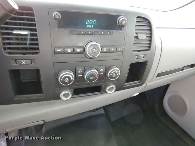 image for item DK1403 2008 Chevrolet Silverado 1500  Ext. Cab pickup truck