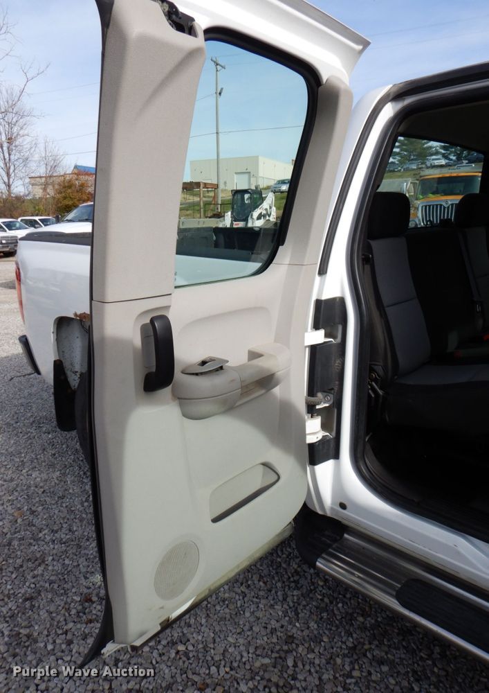 image for item DK1403 2008 Chevrolet Silverado 1500  Ext. Cab pickup truck