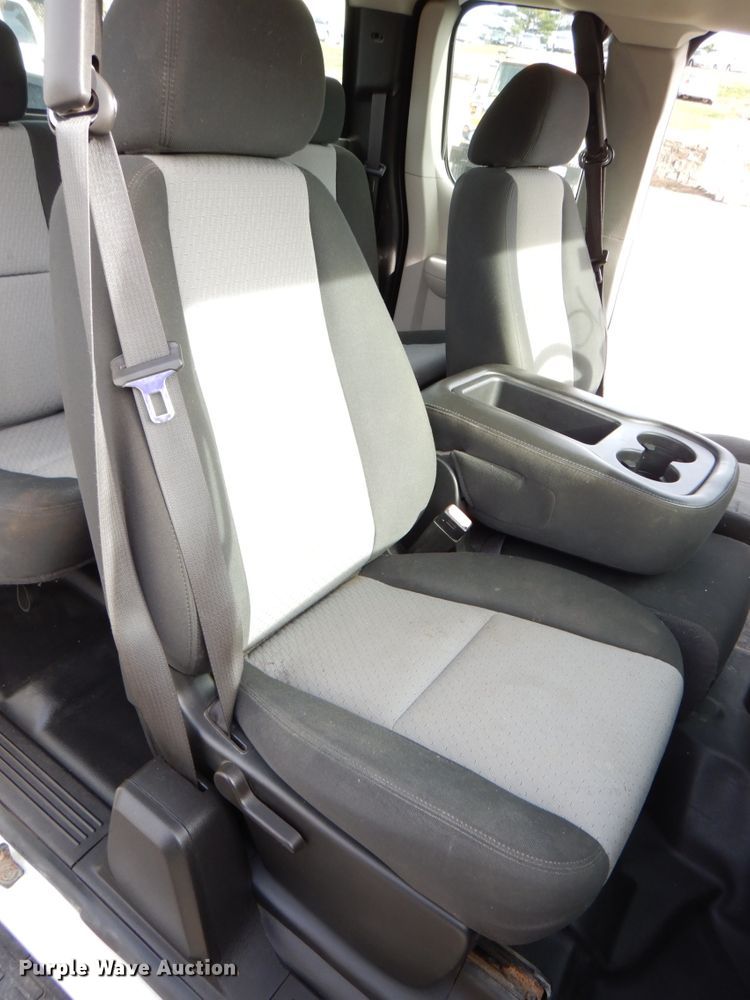 image for item DK1403 2008 Chevrolet Silverado 1500  Ext. Cab pickup truck