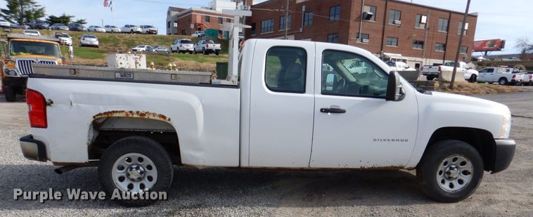 image for item DK1404 2011 Chevrolet Silverado 1500  Ext. Cab pickup truck
