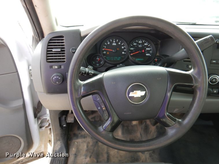 image for item DK1404 2011 Chevrolet Silverado 1500  Ext. Cab pickup truck