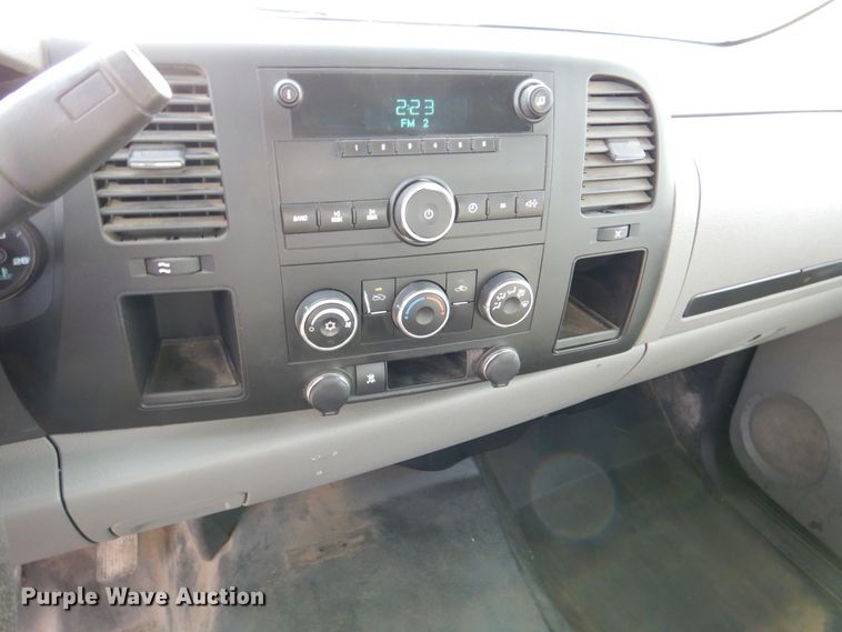 image for item DK1404 2011 Chevrolet Silverado 1500  Ext. Cab pickup truck