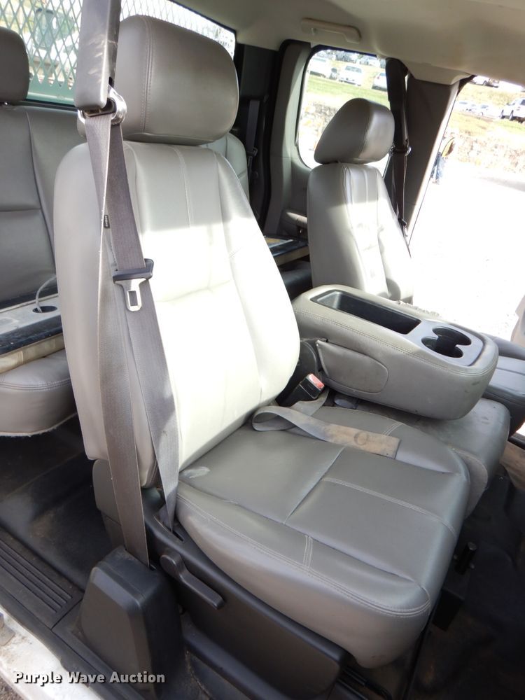 image for item DK1404 2011 Chevrolet Silverado 1500  Ext. Cab pickup truck