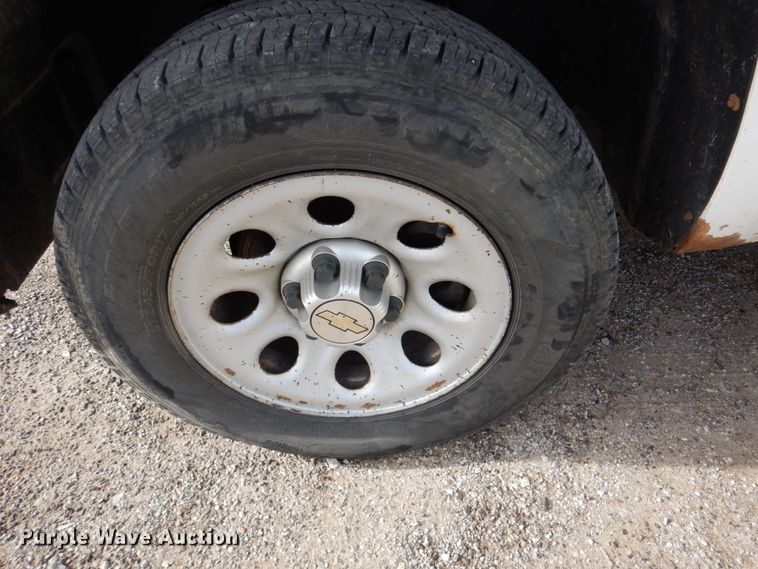 image for item DK1404 2011 Chevrolet Silverado 1500  Ext. Cab pickup truck