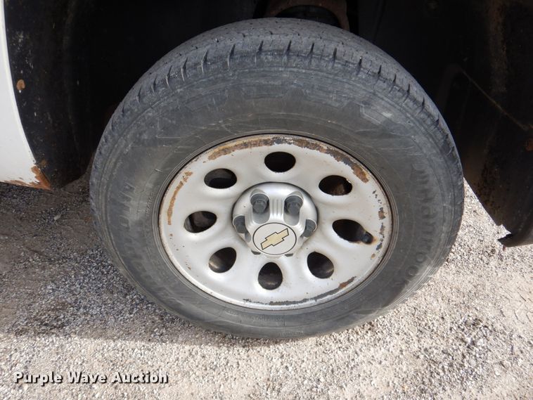 image for item DK1404 2011 Chevrolet Silverado 1500  Ext. Cab pickup truck