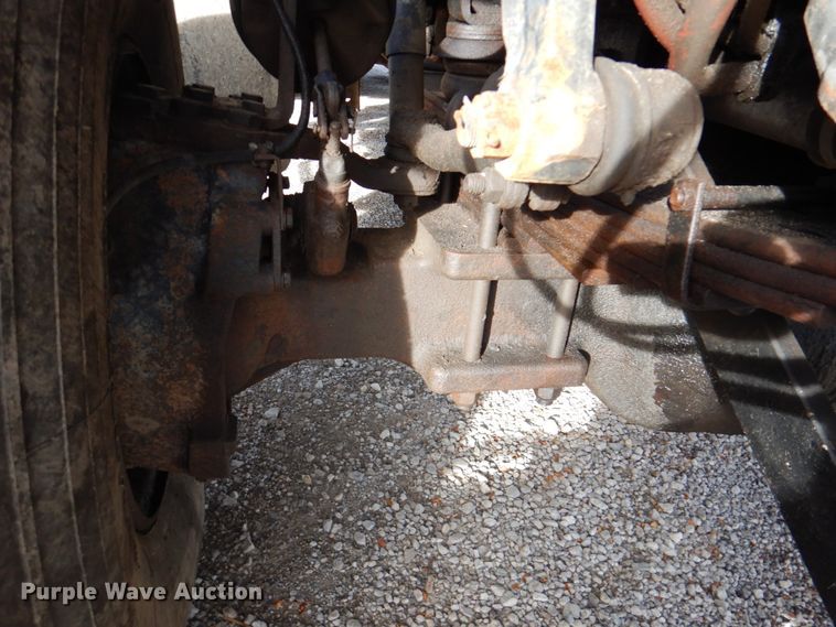 image for item DK1410 2003 International 5500i  dump truck