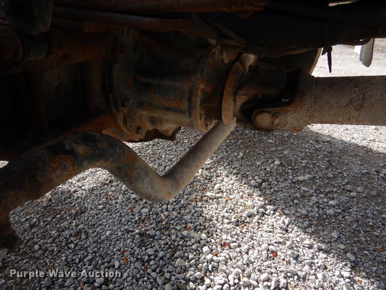 image for item DK1410 2003 International 5500i  dump truck