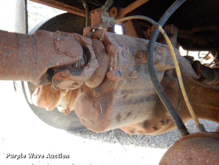 image for item DK1410 2003 International 5500i  dump truck