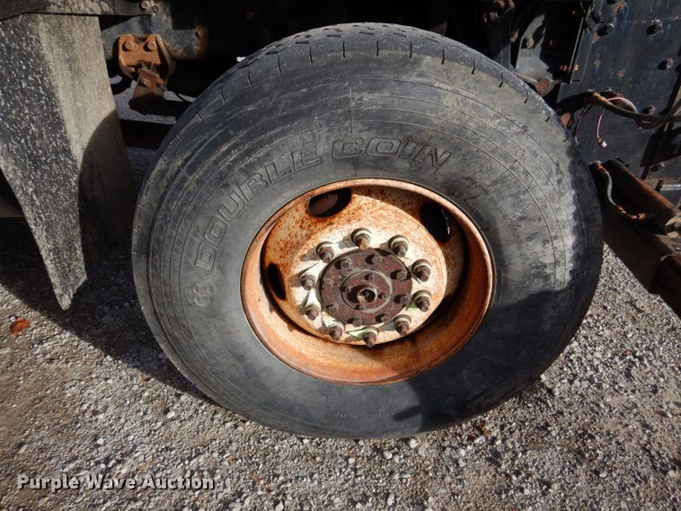 image for item DK1410 2003 International 5500i  dump truck