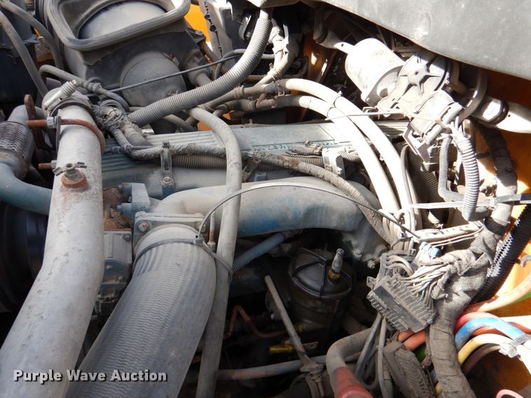 image for item DK1411 2007 International 7400  dump truck