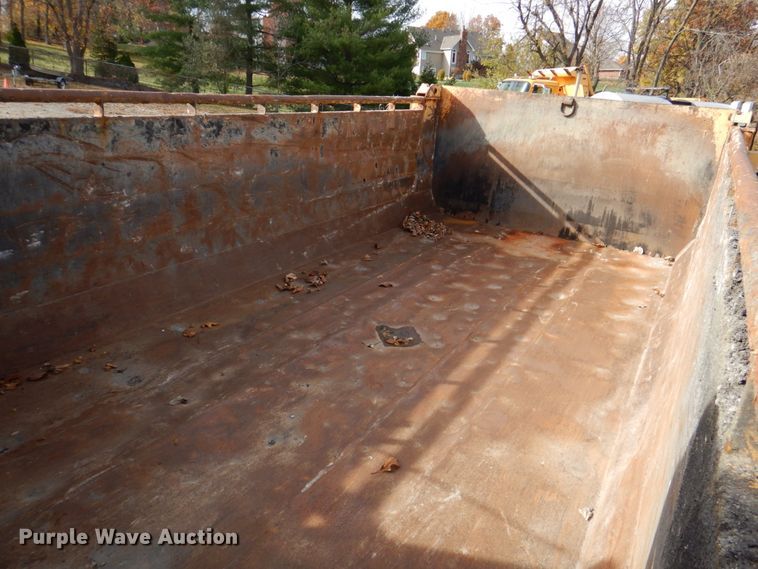 image for item DK1411 2007 International 7400  dump truck