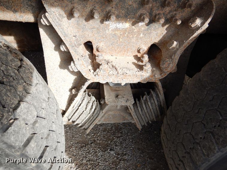 image for item DK1411 2007 International 7400  dump truck