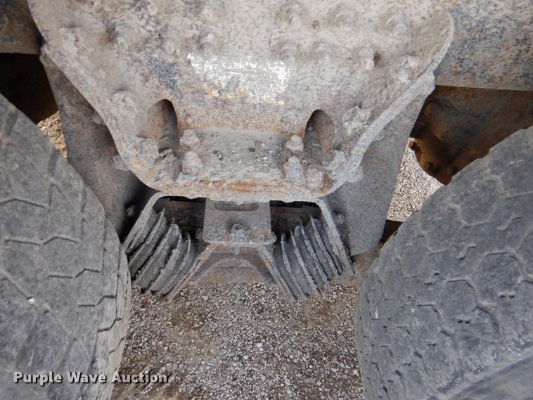 image for item DK1411 2007 International 7400  dump truck